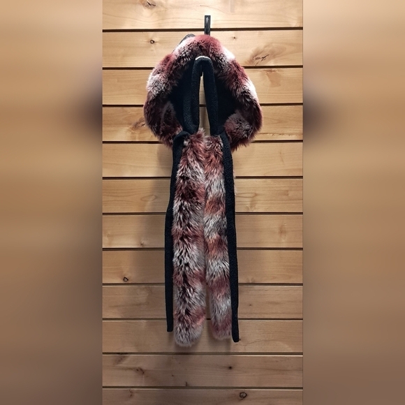 tamo Accessories - Faux Fur Hooded Scarf - Multicolor